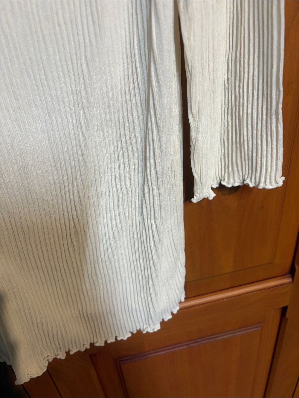 Theory Cream Ribbed Button-Front Cardigan - Picture 4 of 7